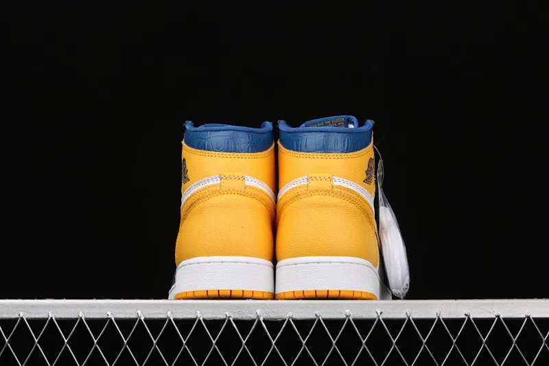All categories Air Jordan Jordan series basketball shoes Air Jordan 1 Mid Air Jordan 1 Mid AJ1 Joe 1 candy color snake pattern stitching mid-top versatile casual sports sneakers CZ6909-100
